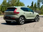 VOLVO XC 40 2024 - Transmisión Automático - Color verde