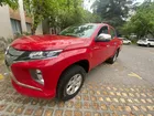 MITSUBISHI L-200 2022     - Transmisión Manual     - Color Rojo