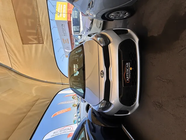 KIA MORNING 2021     - Transmisión Manual     - Color Gris