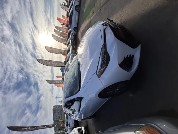 TOYOTA COROLLA 2017 - Transmisión Automático - Color Blanco