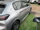 PEUGEOT 208 2022     - Transmisión Manual     - Color GRIS