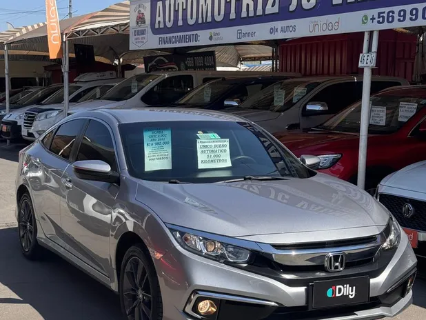 HONDA CIVIC SEDAN 2017 - Transmisión Automático - Color gris