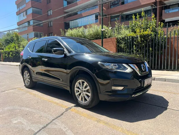 Nissan X-Trail 2018 - Transmisión Automático - Color black