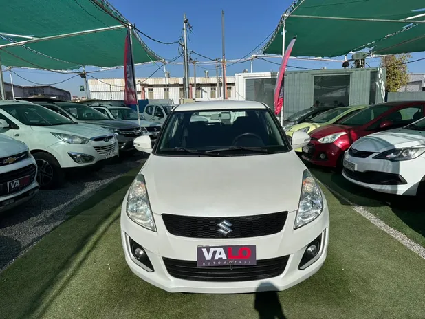 SUZUKI SWIFT 1.2 2016 - Transmisión Manual - Color blanco