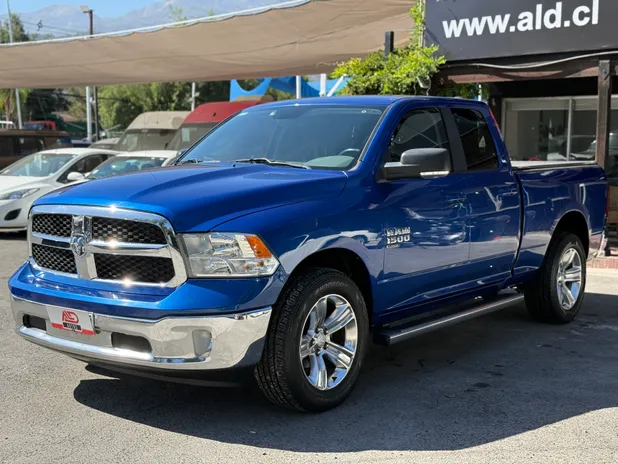 RAM 1500 2020 - Transmisión Automático - Color Azul