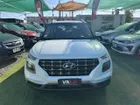 HYUNDAI VENUE 2020     - Transmisión Manual     - Color blanco