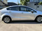 KIA RIO 4 2016 - Transmisión Automático - Color Plata