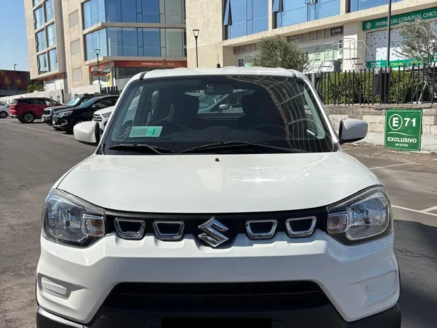 SUZUKI SPRESSO 2022     - Transmisión Manual     - Color BLANCO