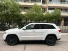 Jeep Grand Cherokee 2013     - Transmisión Automático     - Color white