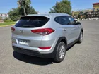 HYUNDAI TUCSON 2.0 GL MT 2WD 2018 - Transmisión Manual - Color PLATA
