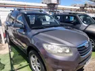 HYUNDAI SANTA FE CRDI 2010     - Transmisión Manual     - Color GRAFITO
