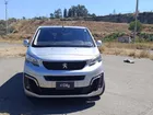 PEUGEOT TRAVELLER 2018     - Transmisión Manual     - Color plata