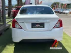 NISSAN VERSA 2021     - Transmisión Manual     - Color blanco
