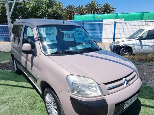 CITROEN MULTISPACE 2006     - Transmisión Manual     - Color GRIS