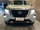 Nissan Navara 2023     - Transmisión Manual     - Color silver
