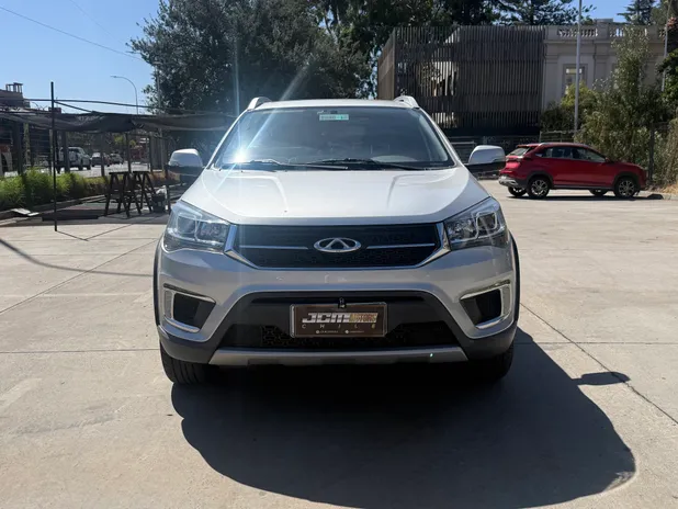 CHERY TIGGO 2 2021     - Transmisión Manual     - Color Plata