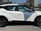 NISSAN KICKS 2022 - Transmisión Manual - Color BLANCO