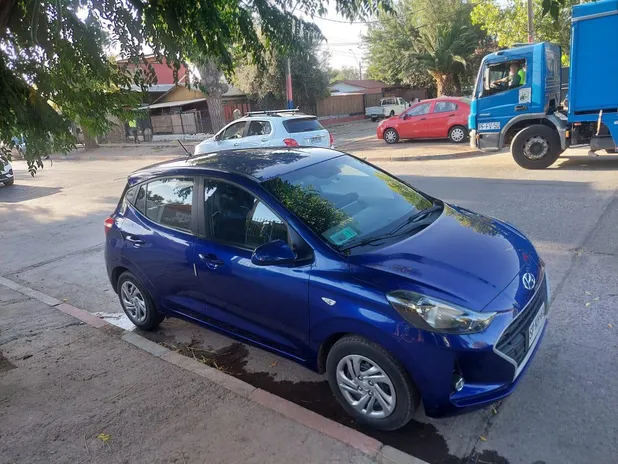 HYUNDAI GRAND I 10 2023     - Transmisión Manual     - Color Azul