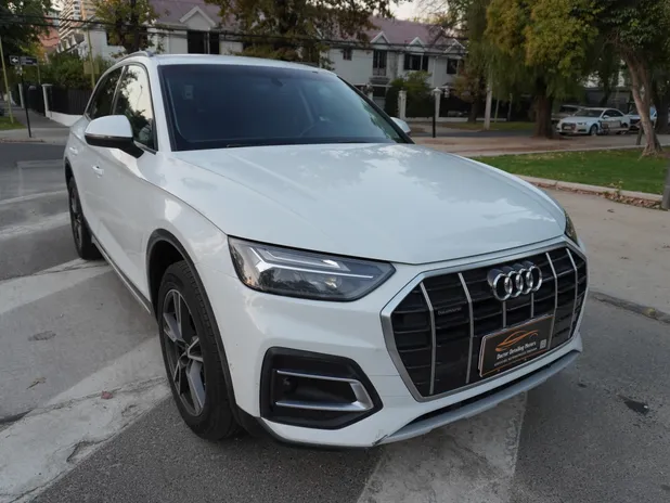 AUDI Q5 2022 - Transmisión Automático - Color Blanco