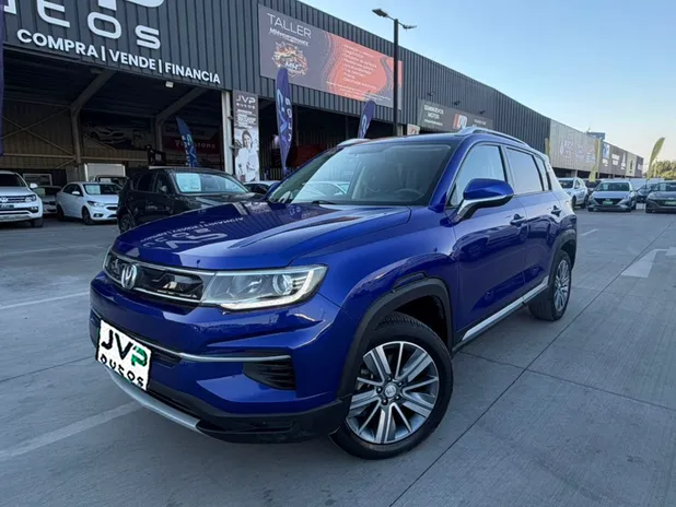 CHANGAN CS35 PLUS 2021     - Transmisión Manual     - Color AZUL