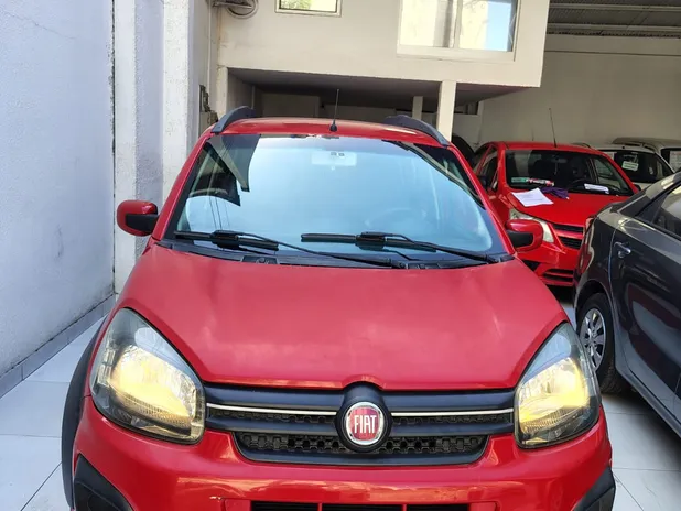 FIAT UNO WAY 2018     - Transmisión Manual     - Color Rojo