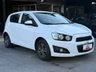 CHEVROLET SONIC HATCHBACK 2014 - Transmisión Manual - Color BLANCO