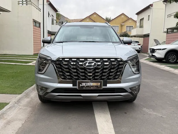 HYUNDAI CRETA GRAND 2024     - Transmisión Automático     - Color Plateado