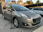 PEUGEOT 5008 2017     - Transmisión Automático     - Color GRIS