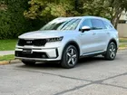 KIA NEW SORENTO 2024     - Transmisión Automático     - Color Plateado
