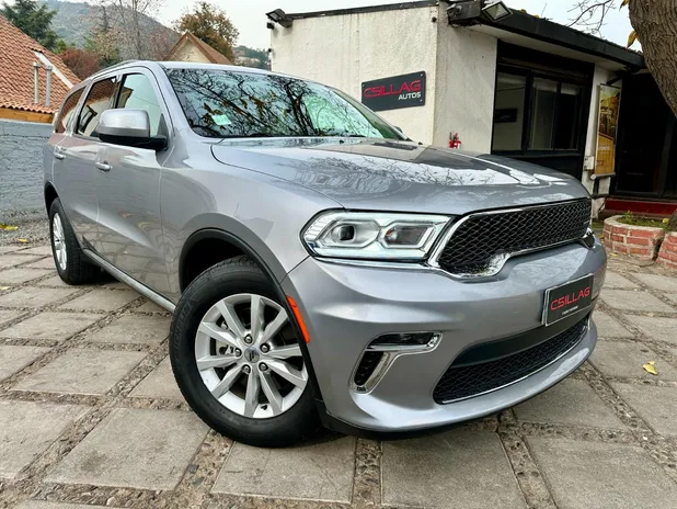 DODGE DURANGO 2022 - Transmisión Automático - Color PLATEADO