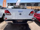 MAZDA BT-50 2017     - Transmisión Manual     - Color Blany