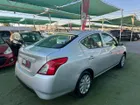 NISSAN VERSA 2019 - Transmisión Manual - Color GRIS