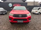 TOYOTA HILUX 4X4 2019     - Transmisión Manual     - Color Rojo