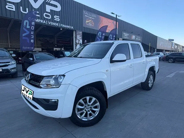 VOLKSWAGEN AMAROK 2019     - Transmisión Manual     - Color BLANCO CANDY SPACE
