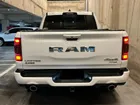 Ram 1500 2024     - Transmisión Automático     - Color undefined