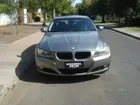 BMW 320IA 2010     - Transmisión Automático     - Color GRIS