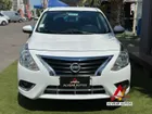 NISSAN VERSA 2021     - Transmisión Manual     - Color blanco