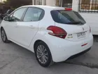 PEUGEOT 208 2019 - Transmisión Manual - Color BLANCO PERLADO
