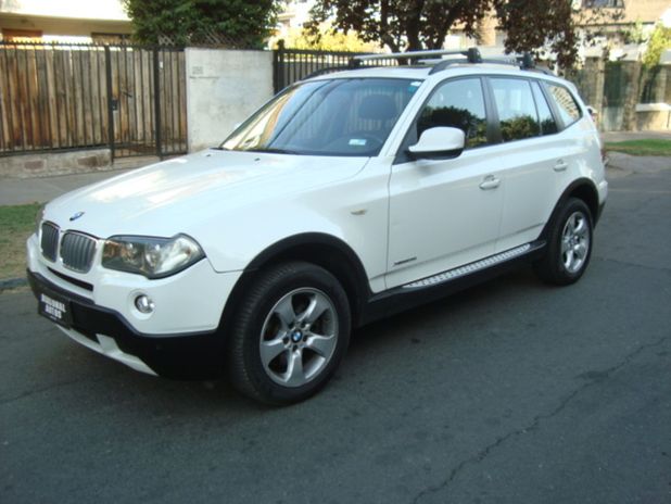 BMW X3 2010     - Transmisión Automático     - Color BLANCO